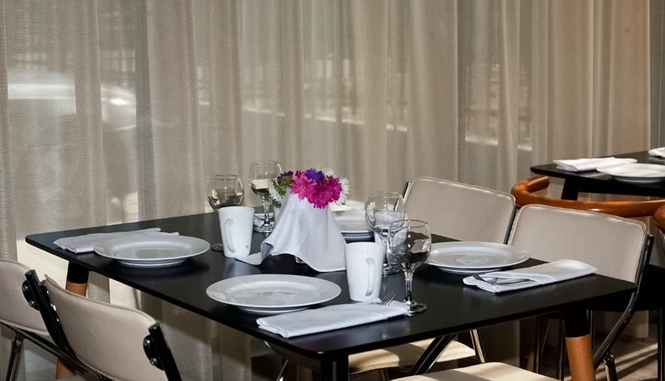 هتل روگالوکس تفلیس